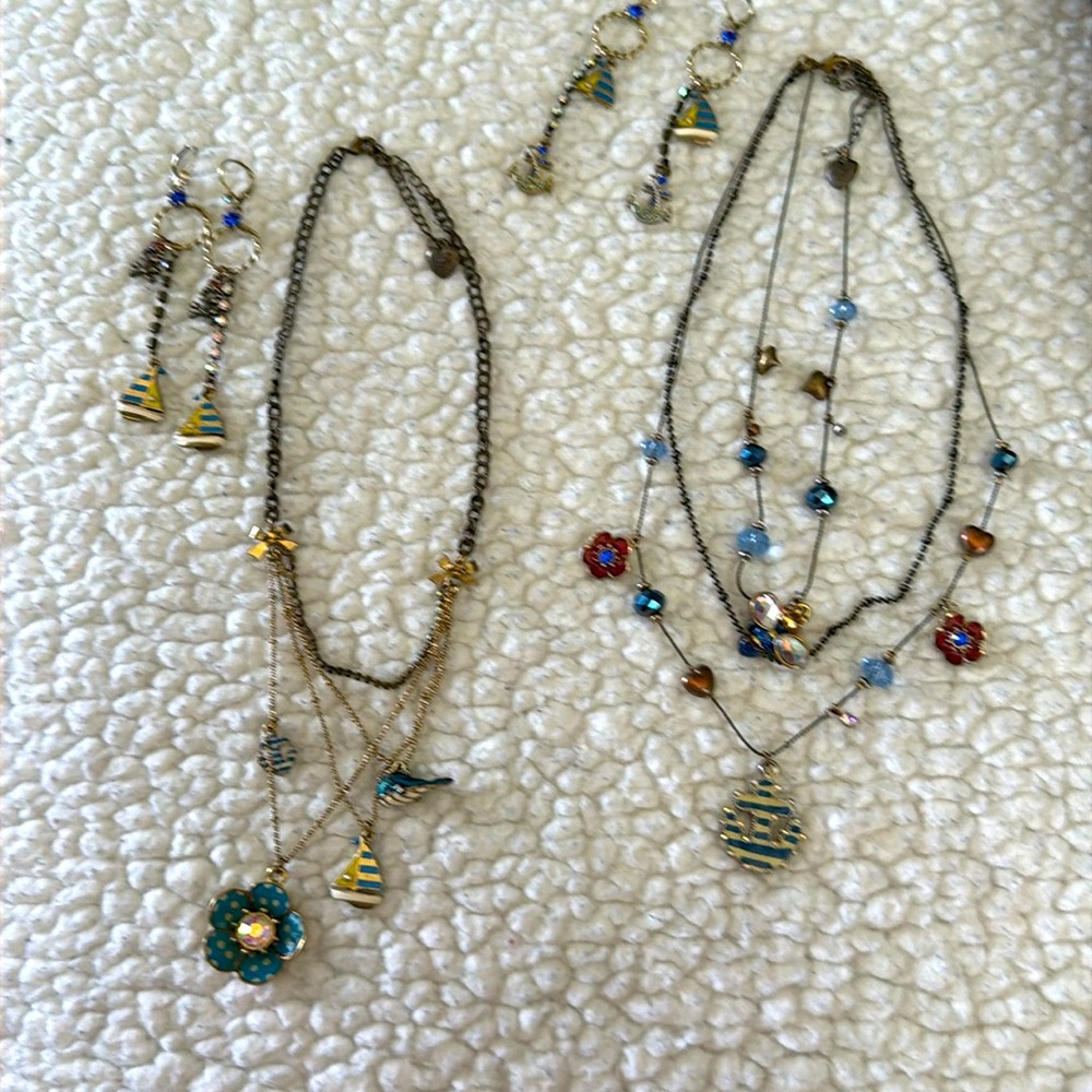 Betsy Johnson. EUC. Vintage. 2 necklaces, 2 pairs of earrings. Nautical themed.